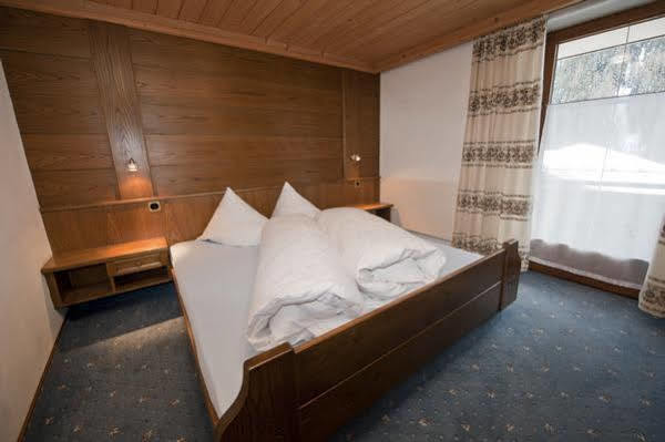 Charlys Ferienwohnung Samnaun Exteriör bild